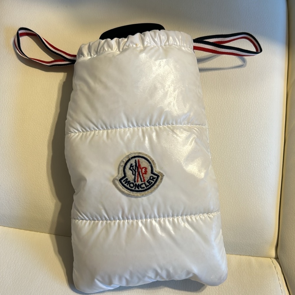 Authentic moncler unisex shades - Picture 8 of 8